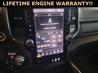 2025 RAM 1500 Laramie Crew Cab 4x4 5'7' Box