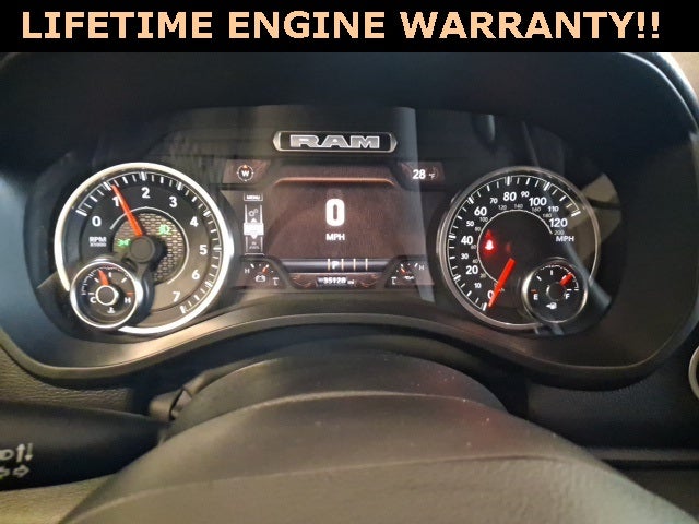 2025 RAM 1500 Laramie Crew Cab 4x4 5'7' Box