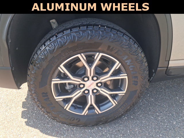 2024 GMC Acadia AWD AT4