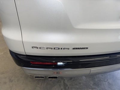 2025 GMC Acadia Denali