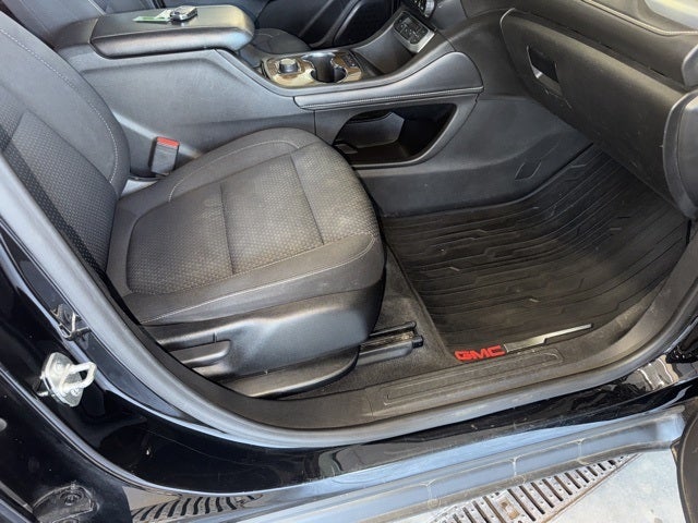 2023 GMC Acadia AWD SLE