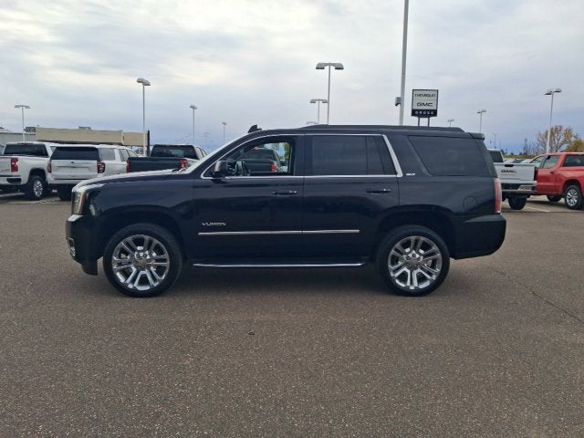 2017 GMC Yukon SLT