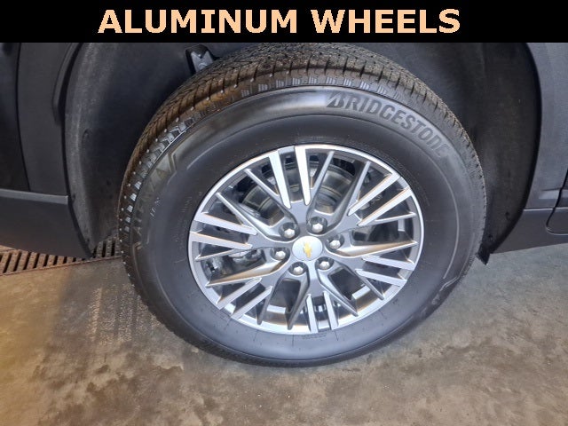 2025 Chevrolet Traverse LT 2LT