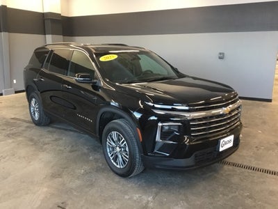 2025 Chevrolet Traverse AWD LT
