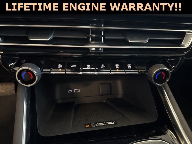 2025 Chevrolet Traverse LT 2LT