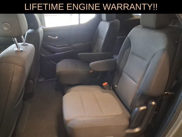 2023 Chevrolet Traverse LT Cloth w/2FL