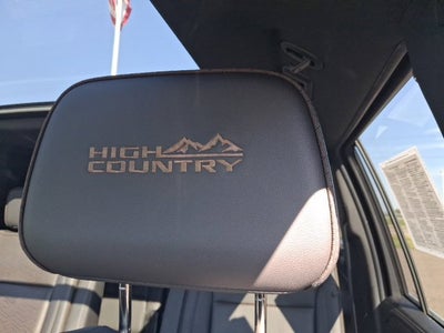 2021 Chevrolet Suburban High Country
