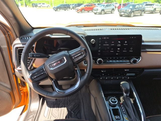 2025 GMC Canyon AT4