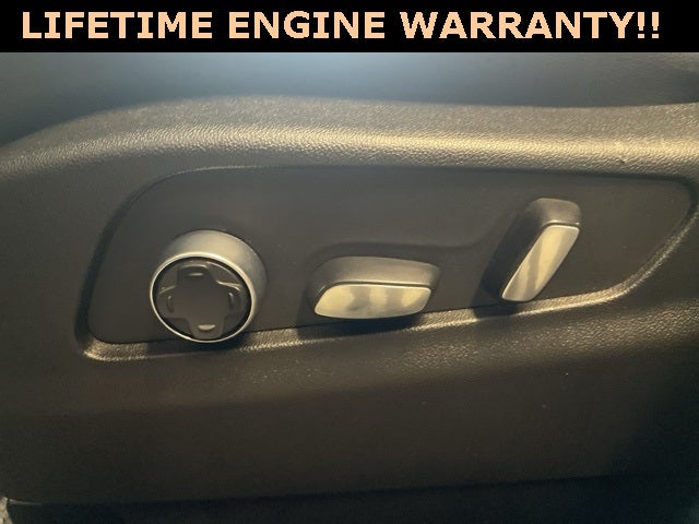 2024 Cadillac XT4 AWD Premium Luxury