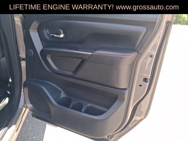 2021 Nissan TITAN PRO-4X