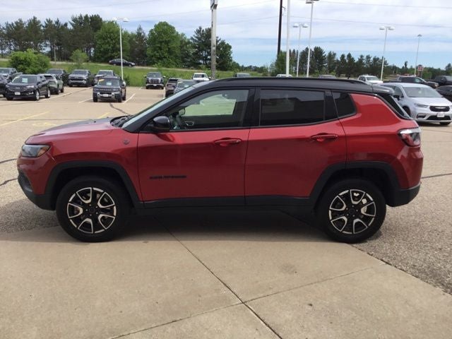 2025 Jeep Compass Trailhawk