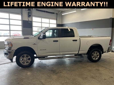 2024 RAM 2500 Big Horn Crew Cab 4x4 6'4' Box