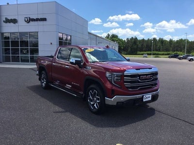 2024 GMC Sierra 1500 SLT