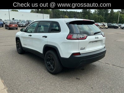 2022 Jeep Cherokee Sport
