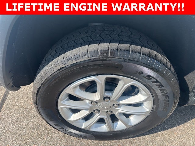 2021 Jeep Grand Cherokee Laredo X 4x4