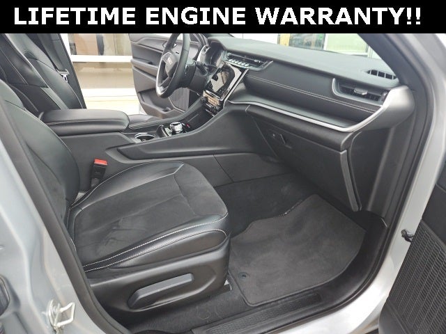 2024 Jeep Grand Cherokee L Altitude 4x4