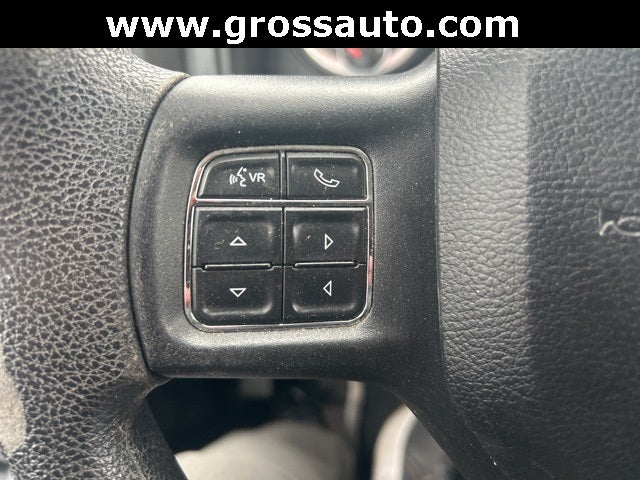 2017 RAM 1500 Express Crew Cab 4x4 5'7' Box