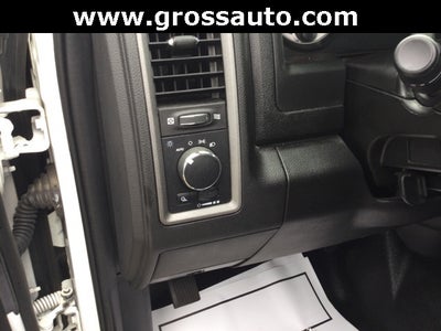 2023 RAM 1500 Classic Tradesman Crew Cab 4x4 6'4' Box