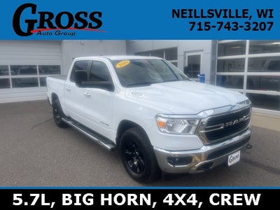 2020 RAM 1500 Big Horn Crew Cab 4x4 5'7' Box