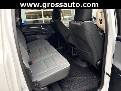 2020 RAM 1500 Big Horn Crew Cab 4x4 5'7' Box