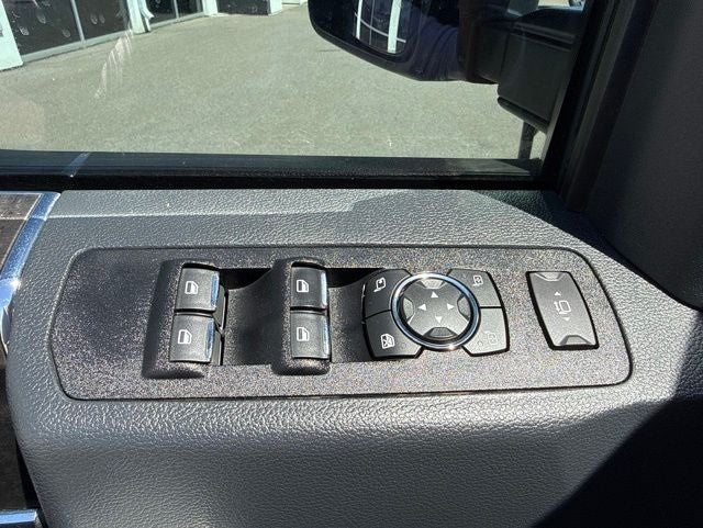 2022 Ford F-350 Lariat