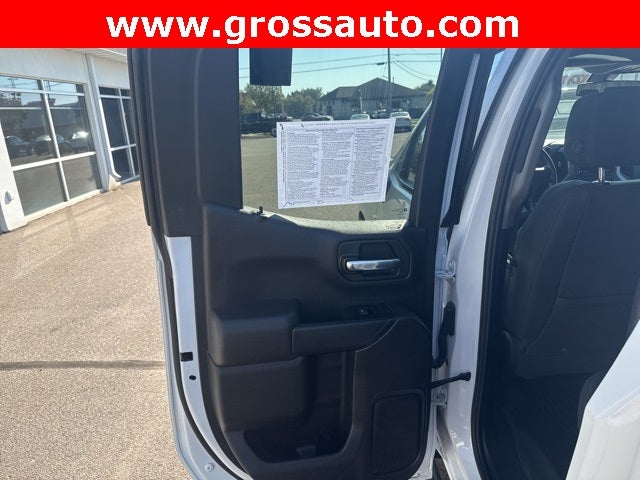 2022 Chevrolet Silverado 1500 LTD 4WD Double Cab Standard Bed Custom