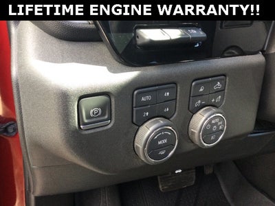 2023 Chevrolet Silverado 1500 4WD Crew Cab Short Bed High Country