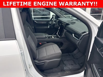 2025 GMC Acadia AWD Elevation