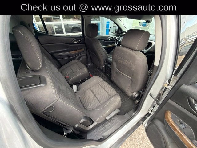 2017 GMC Acadia SLE-2