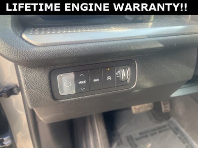 2025 Chevrolet Traverse AWD LT