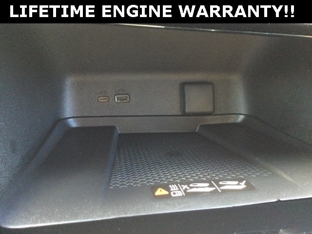 2025 Chevrolet Traverse AWD LT