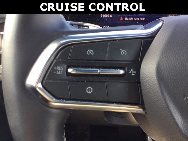 2025 Chevrolet Traverse AWD LT