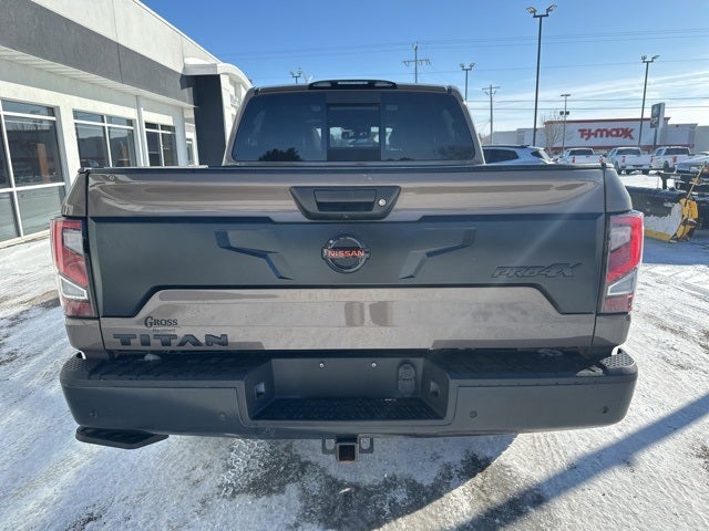 2021 Nissan TITAN Crew Cab PRO-4X 4x4