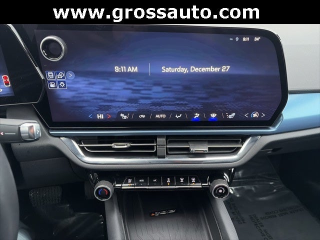 2025 Chevrolet Equinox EV LT