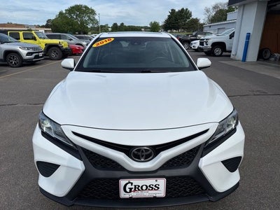 2018 Toyota Camry SE