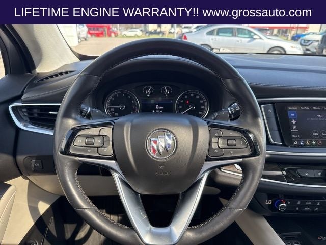 2023 Buick Enclave Essence