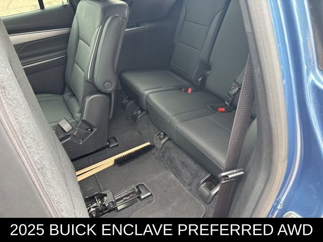 2025 Buick Enclave Preferred