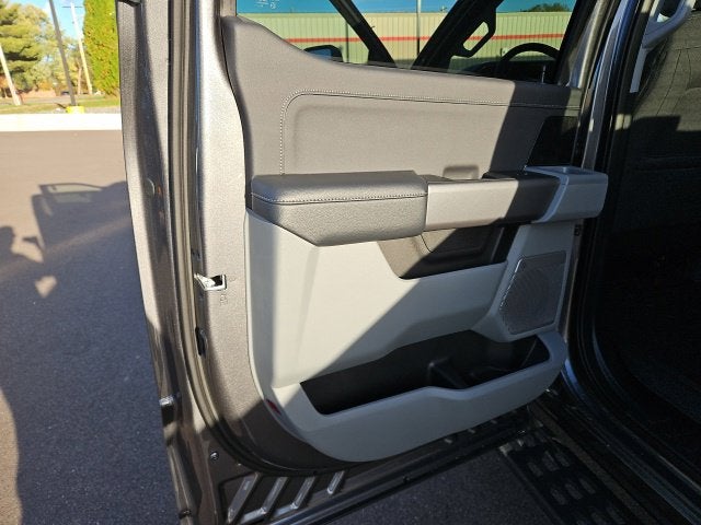 2027 Ford F-250SD XLT