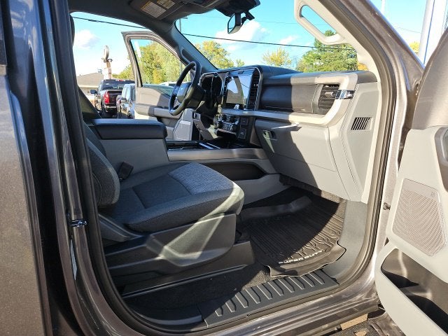 2027 Ford F-250SD XLT