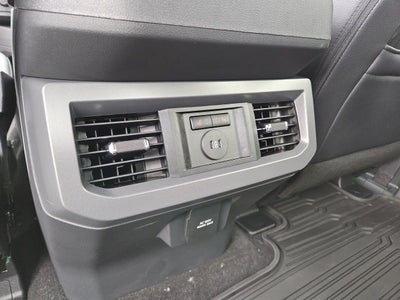 2027 Ford F-350SD Lariat