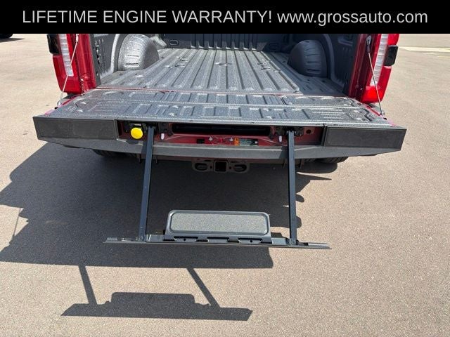 2026 Ford F-350SD Lariat DRW