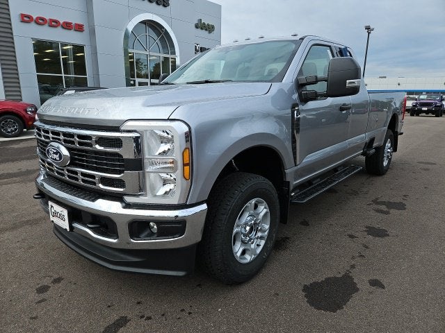 2027 Ford F-350SD XLT